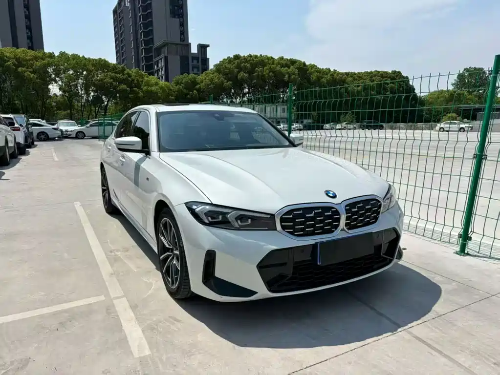 BMW 3 Series 3 2023 325Li M Sport