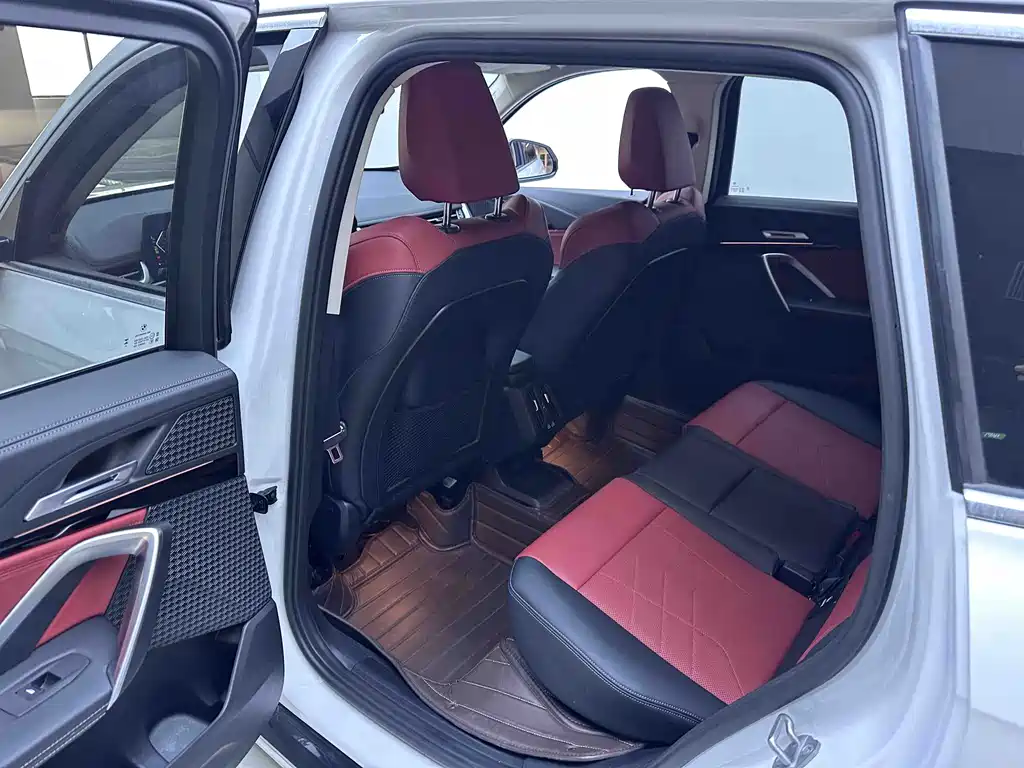 BMW X1 — миниатюра 9