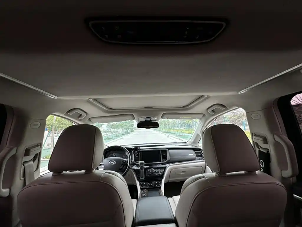 GAC M8 2018 320T Luxury