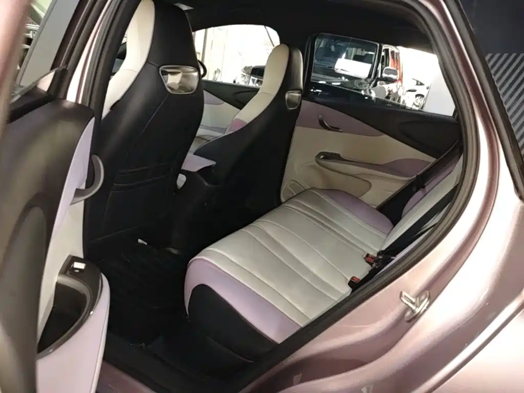 BYD Dolphin — миниатюра 17