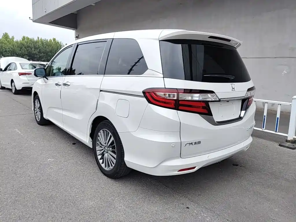 Honda Odyssey — миниатюра 5