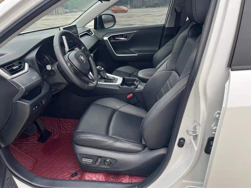 Toyota Wildlander — миниатюра 11