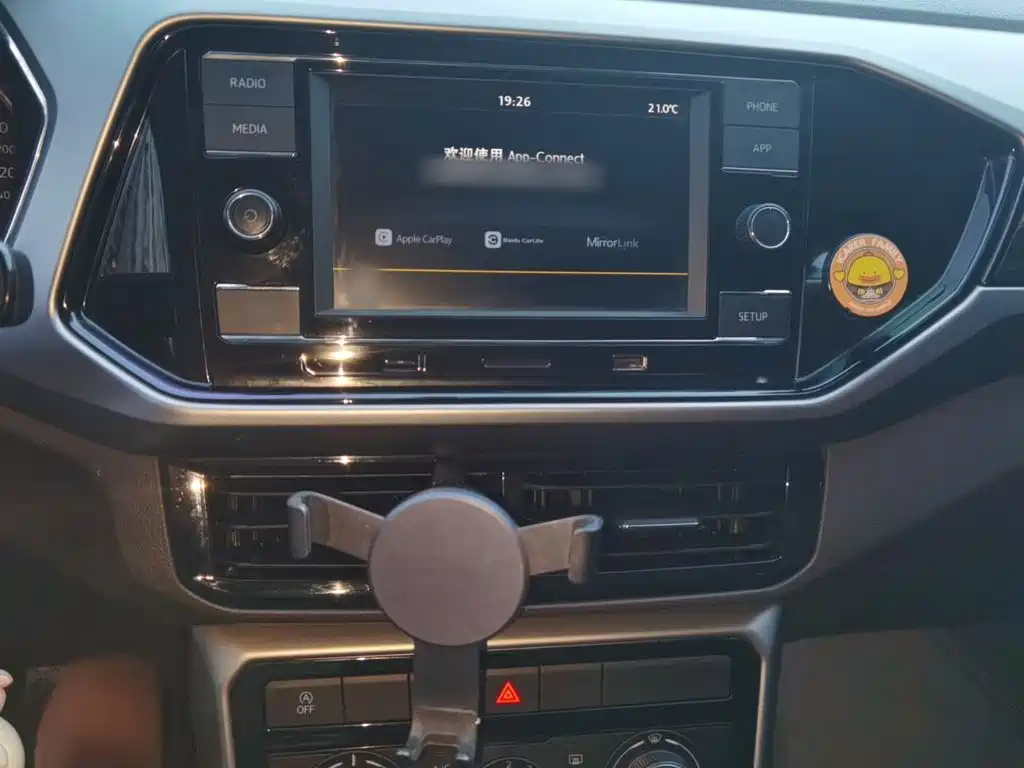 Volkswagen T-Cross — миниатюра 6