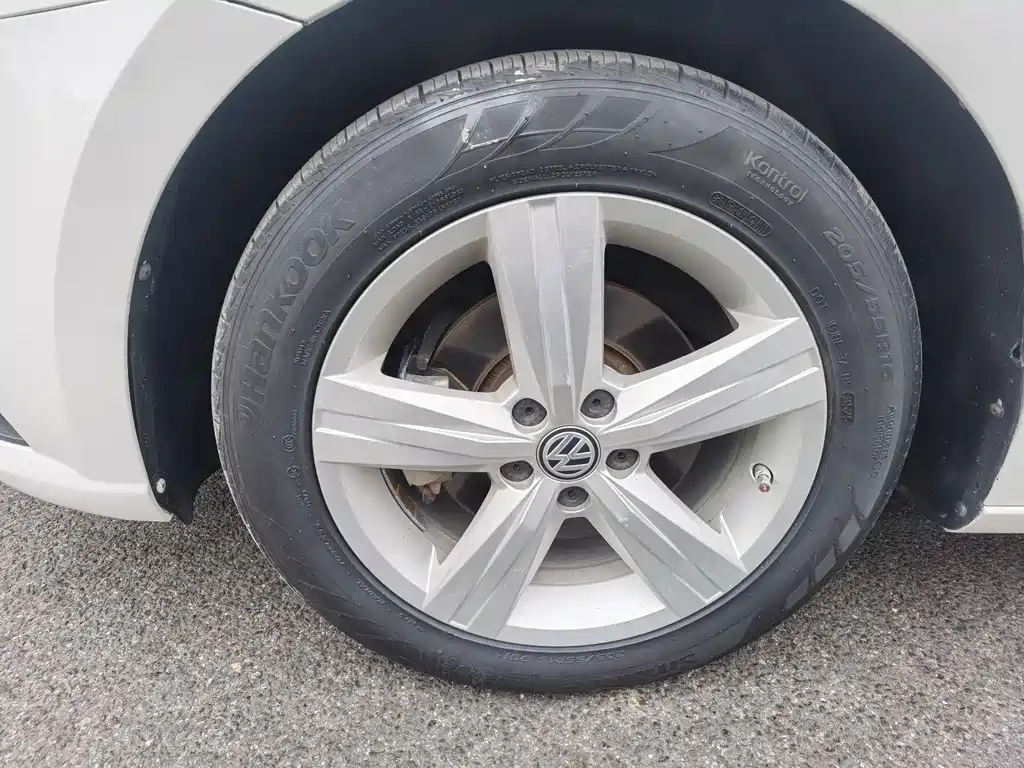 Volkswagen Lavida — миниатюра 12