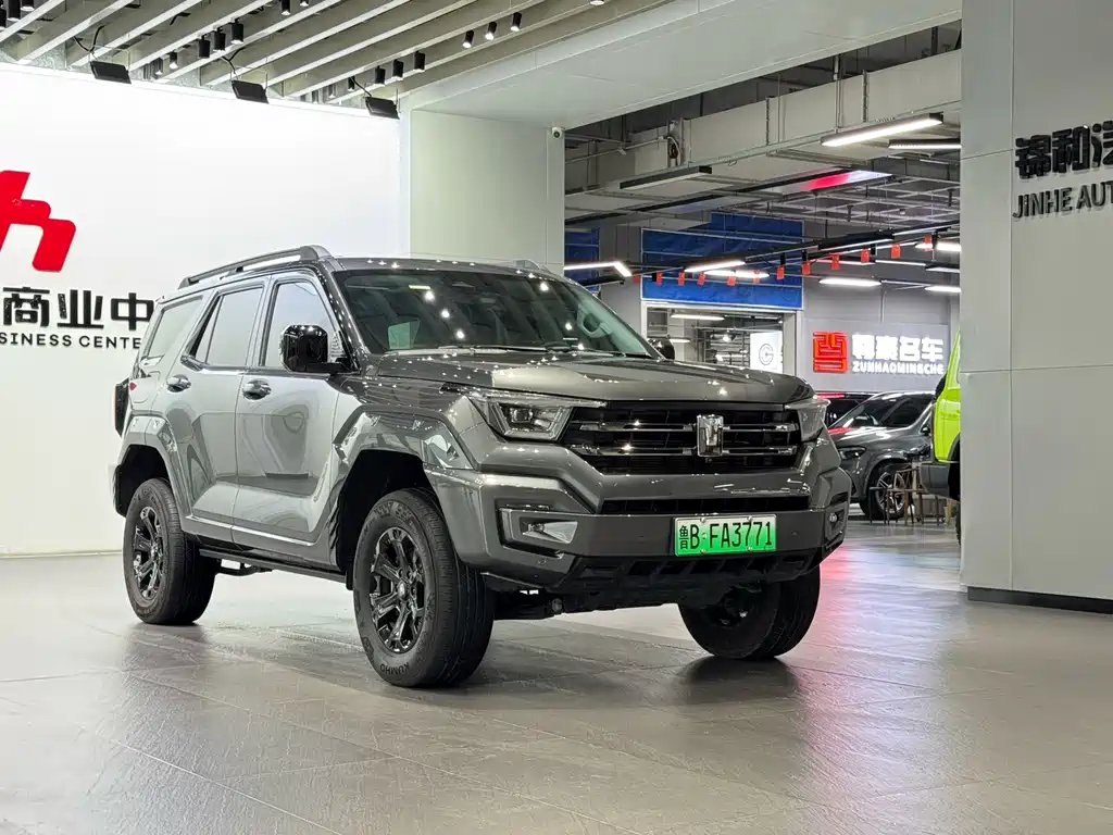Tank Tank 400 New Energy — миниатюра 3