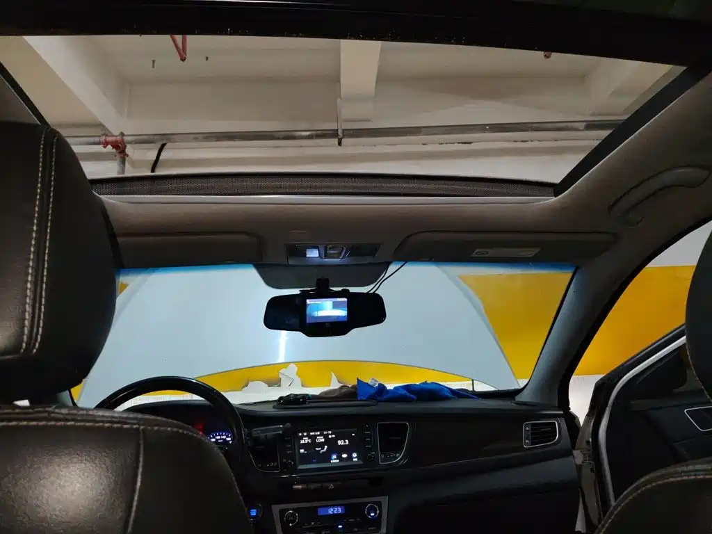 Hyundai Mistra — миниатюра 9