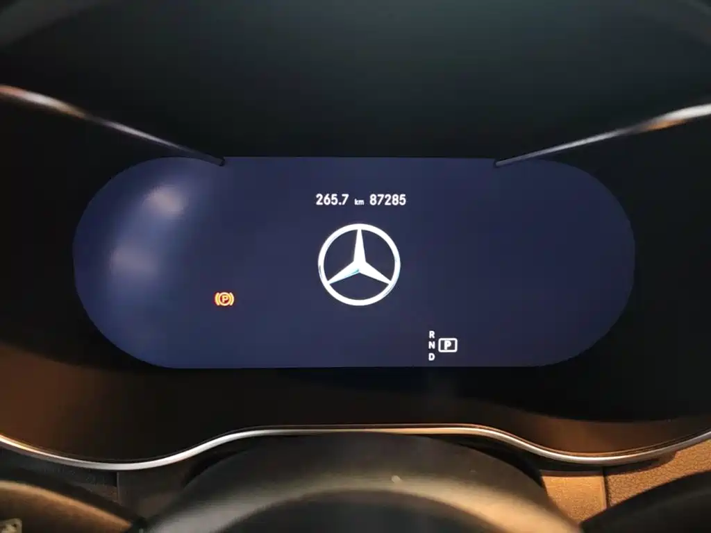 Mercedes-Benz GLC — миниатюра 12