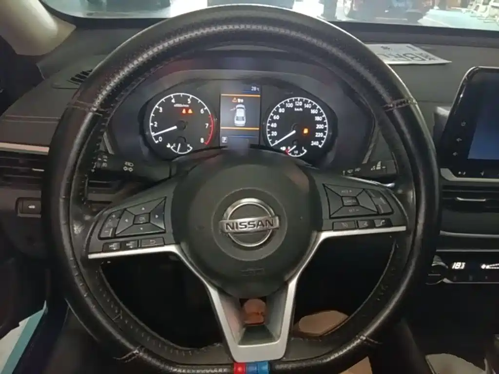 Nissan Teana — миниатюра 11