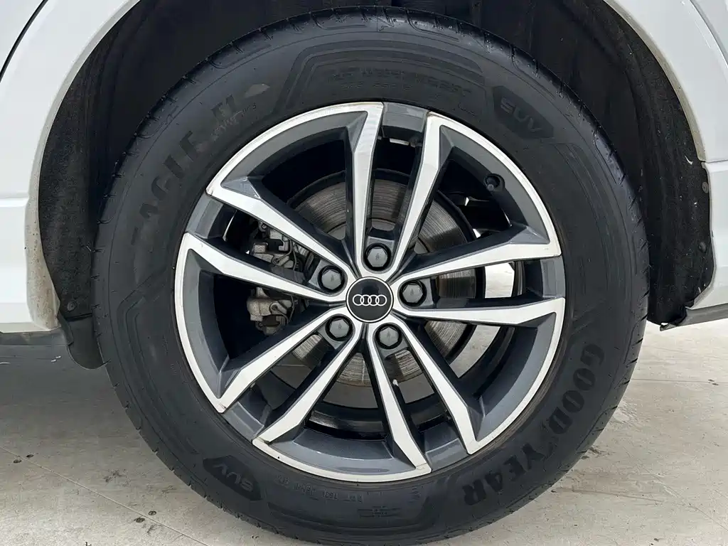 Audi Q3 — миниатюра 18