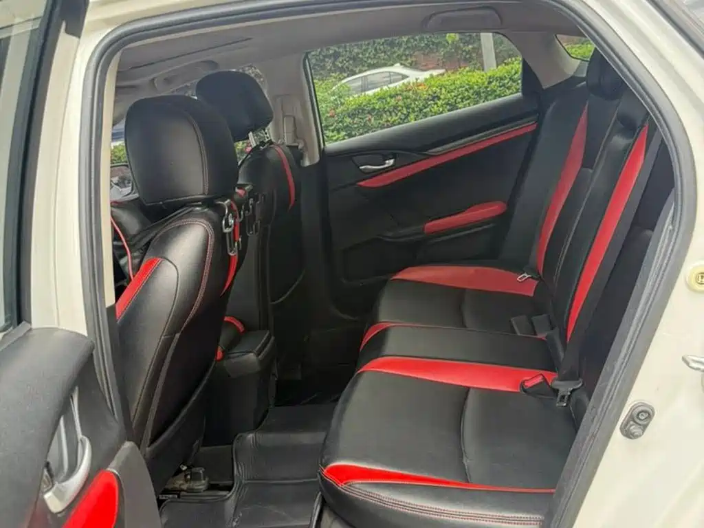 Honda Civic — миниатюра 9
