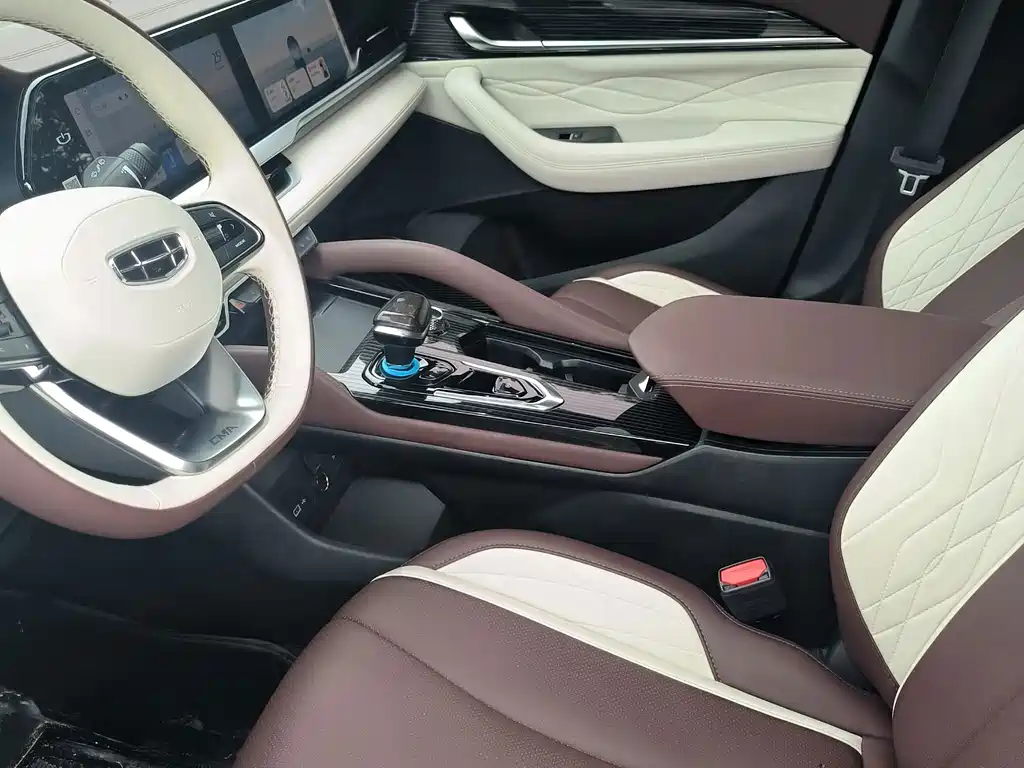 Geely Xingyue L — миниатюра 5