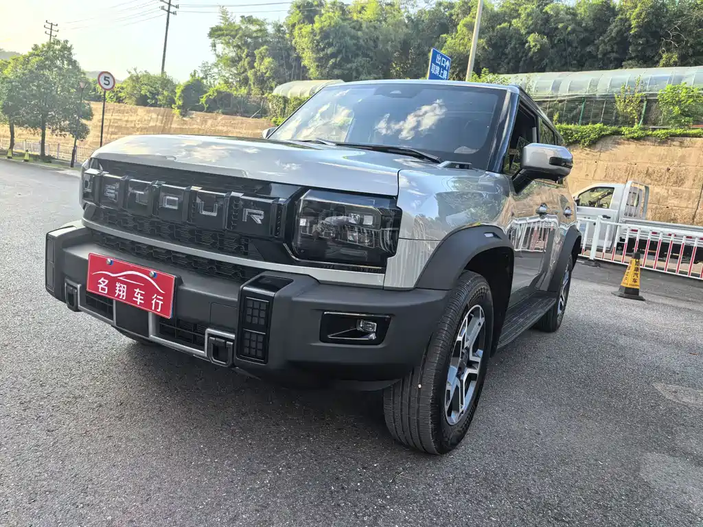 Jetour Traveller