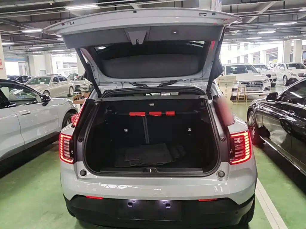 Volvo EX30 — миниатюра 19