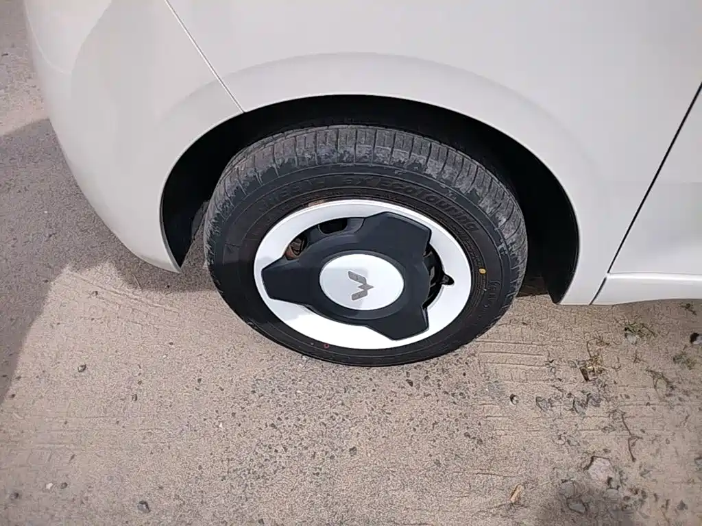 Wuling MINIEV — миниатюра 23