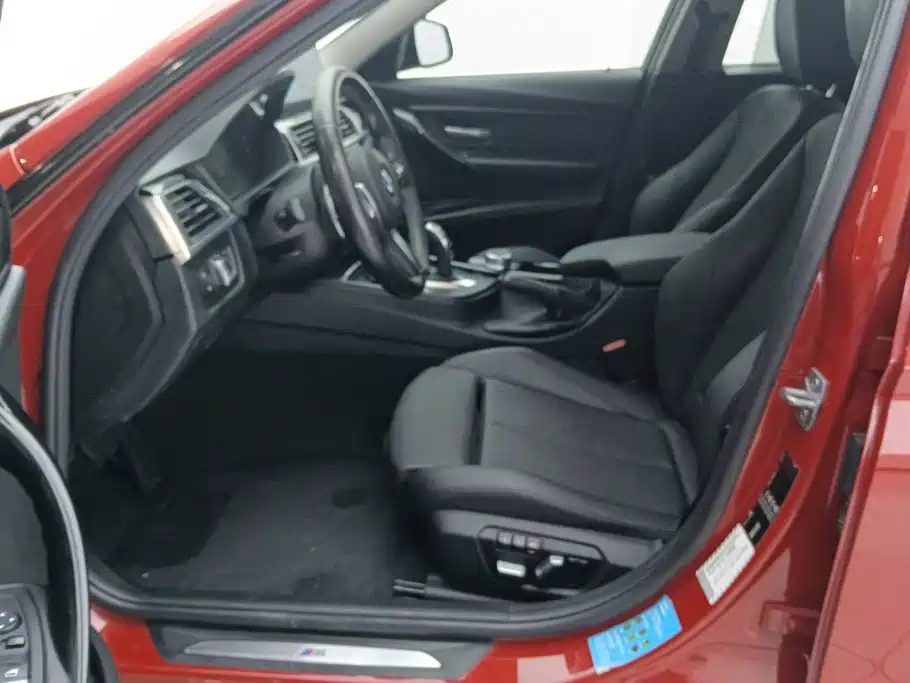 BMW 3 Series — миниатюра 9