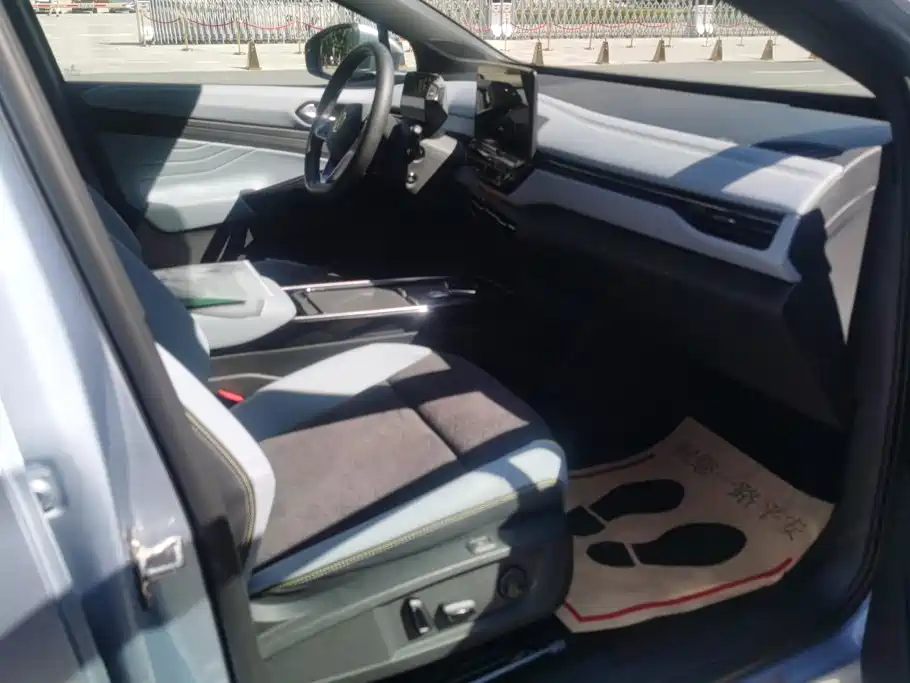 Volkswagen ID.4 X — миниатюра 8