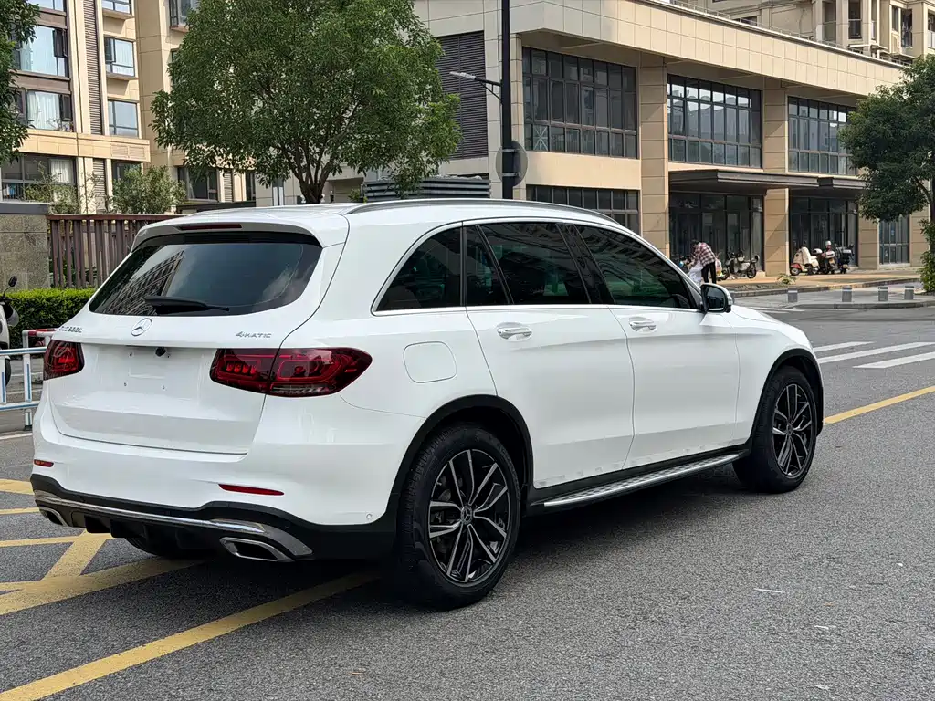 Mercedes-Benz GLC — миниатюра 17