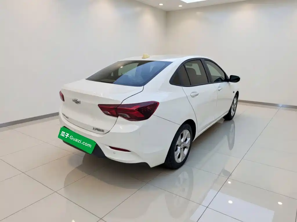 Chevrolet Cavalier — миниатюра 4