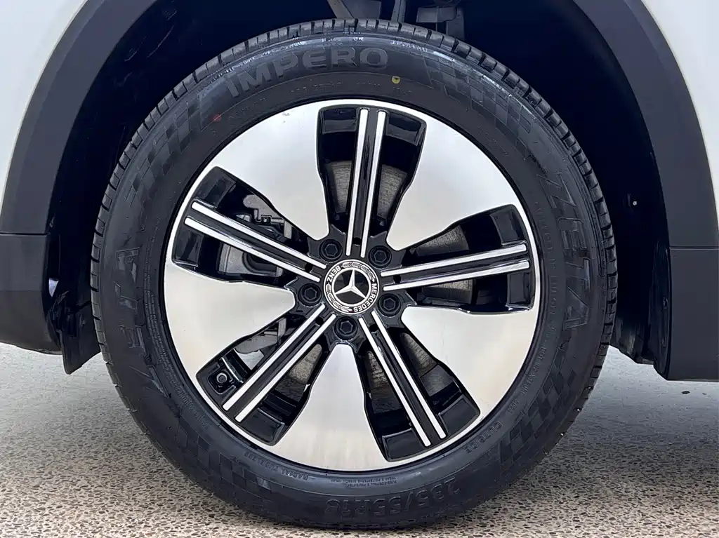 Mercedes-Benz EQB — миниатюра 10