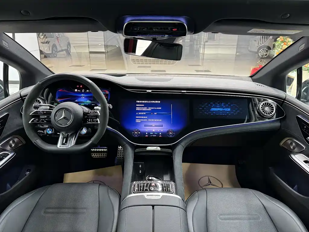Mercedes-Benz EQE AMG — миниатюра 6