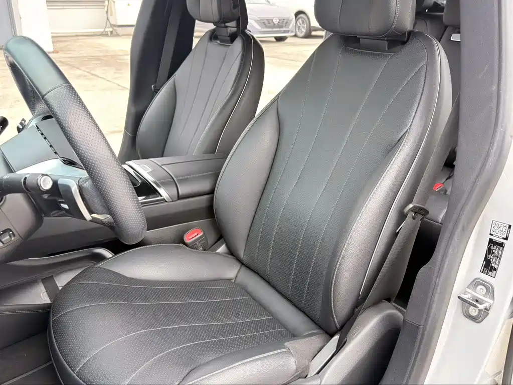 Mercedes-Benz EQE — миниатюра 8