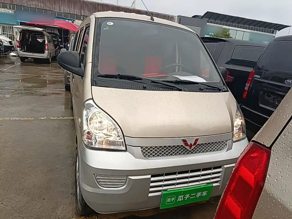 Wuling Rongguang — миниатюра 3