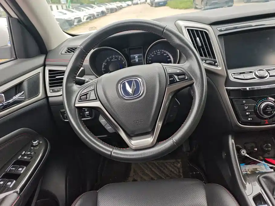Changan CS75 — миниатюра 15