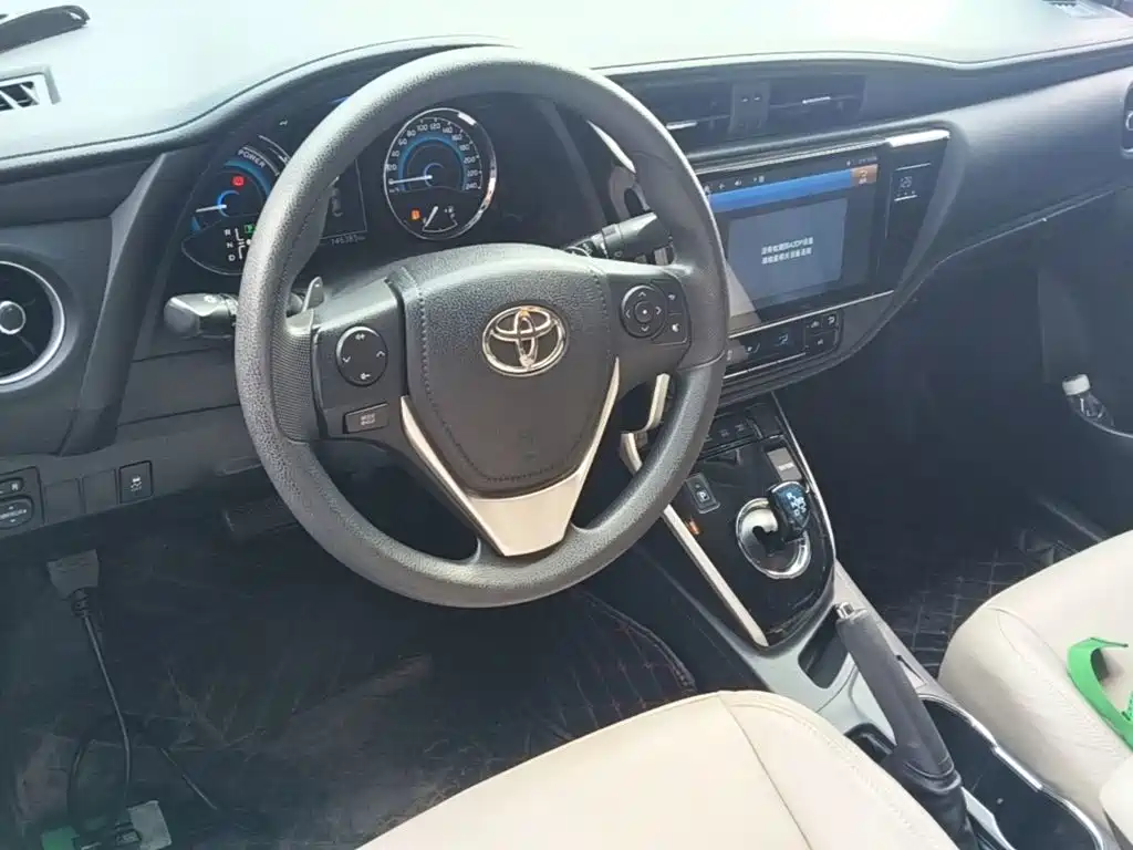 Toyota Corolla — миниатюра 10