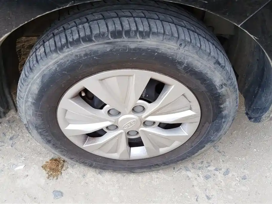 JAC RefineM3 M3 2022 1.5T Luxury