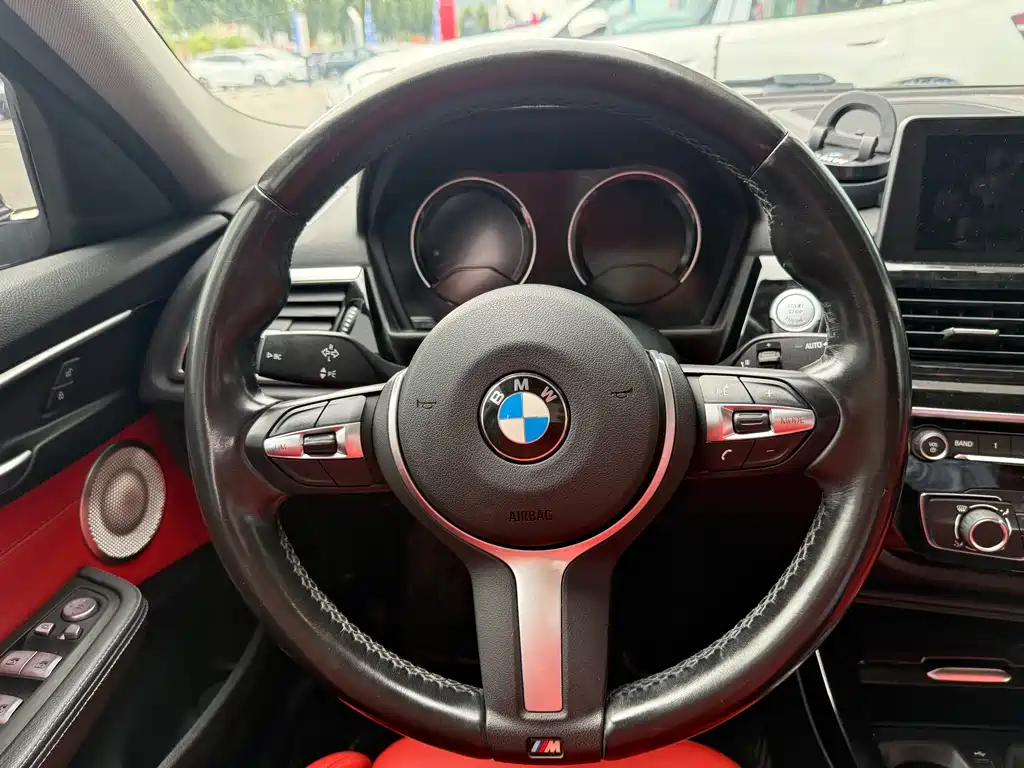 BMW 1 Series — миниатюра 17
