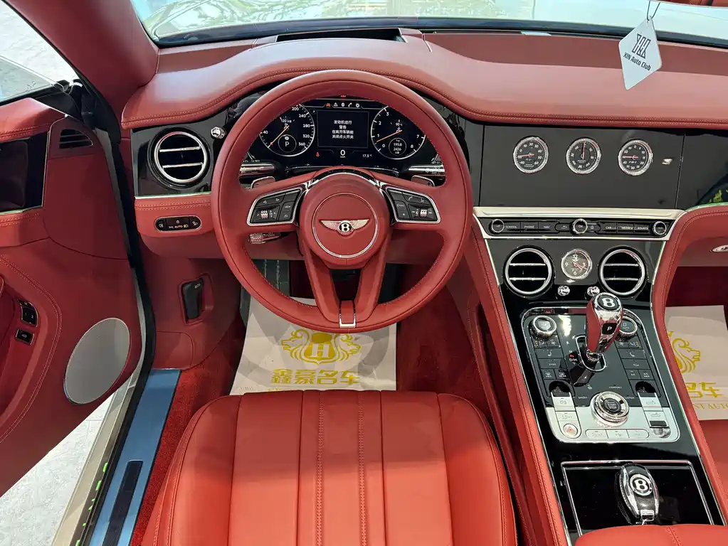 Bentley Continental 4.0T GT V8 Convertible Edition, фото 6