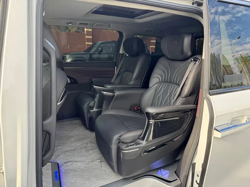 GAC Motor Trumpchi M8 — миниатюра 6
