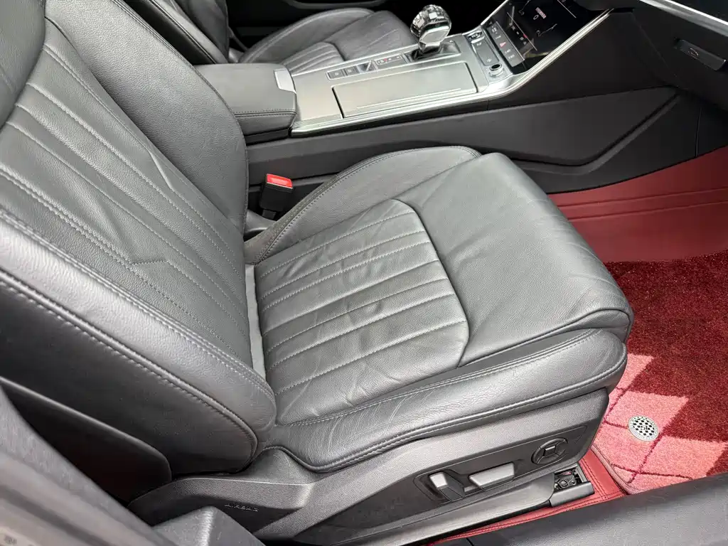 Audi A6L — миниатюра 13