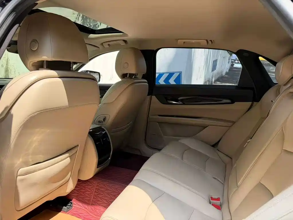 Cadillac CT6 — миниатюра 7