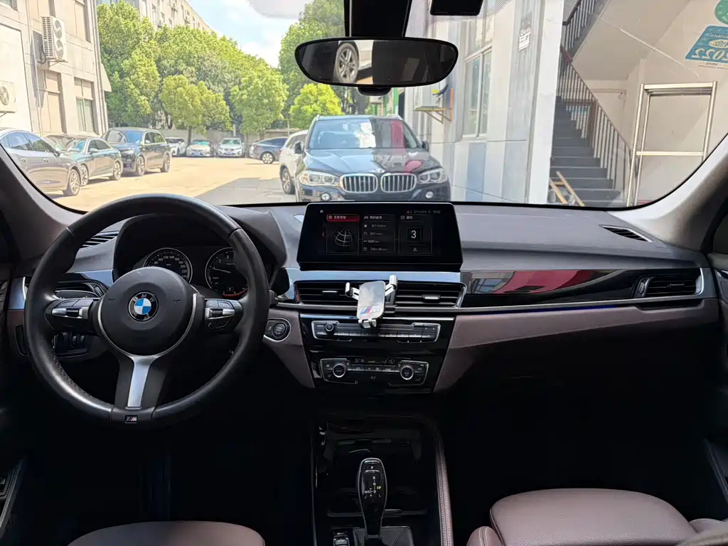 BMW X1 — миниатюра 12