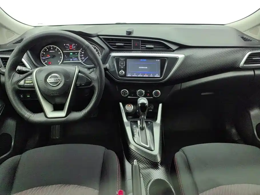 Nissan Bluebird — миниатюра 12