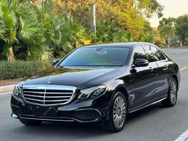 MERCEDES-BENZ  E CLASS 2019