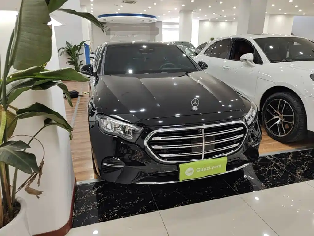 Mercedes-Benz E-Class — миниатюра 4