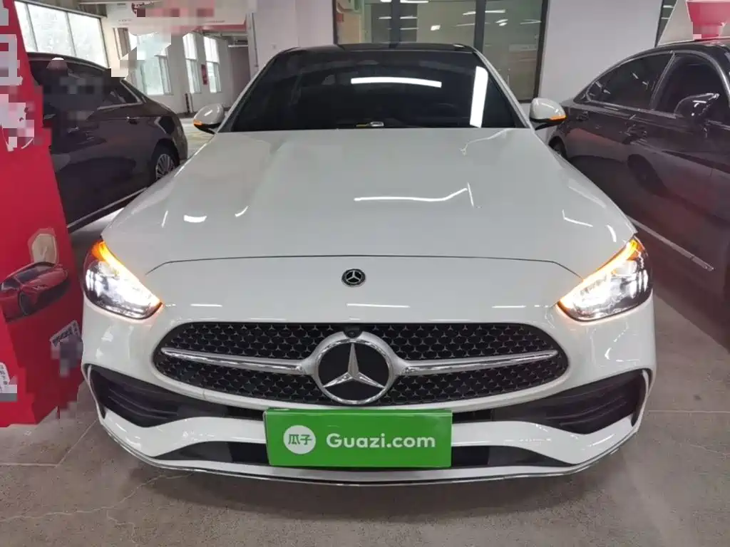 Mercedes-Benz C-Class — миниатюра 3