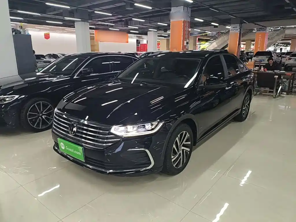 Volkswagen Lavida — миниатюра 2