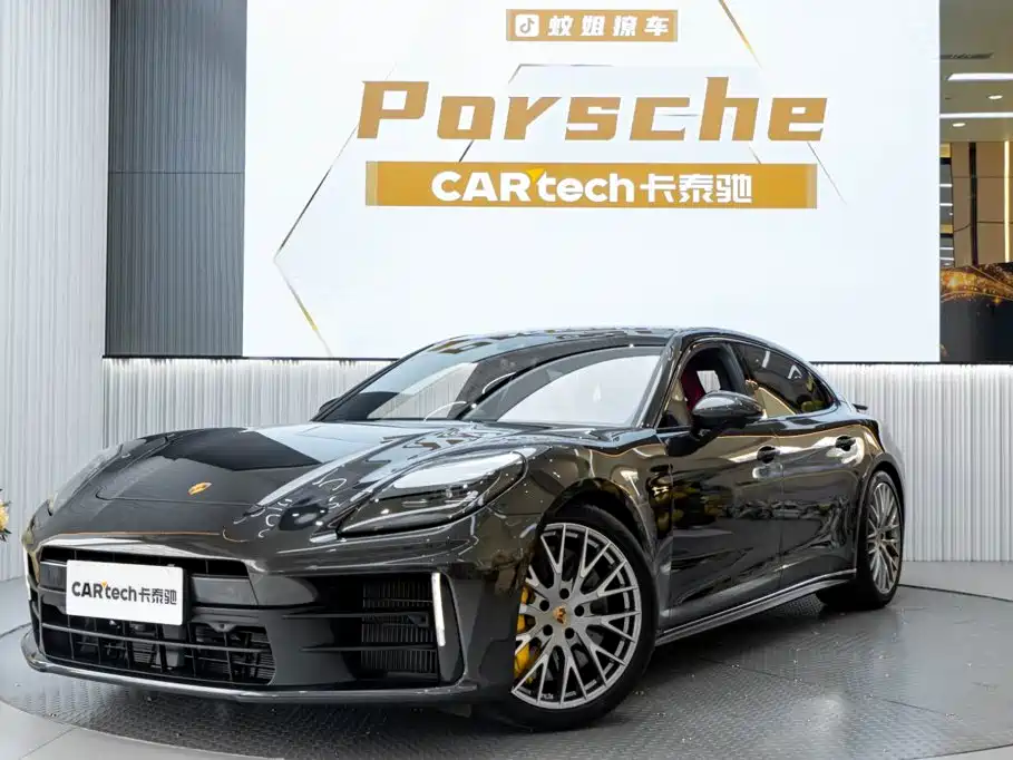 Porsche Panamera — миниатюра 2