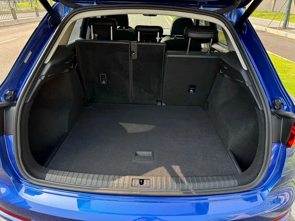 Audi Q3 — миниатюра 14