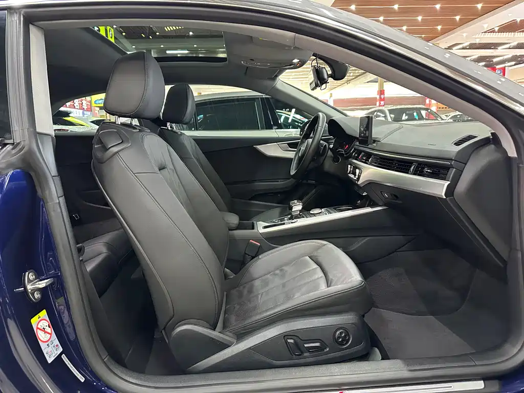 Audi A5 (Import) — миниатюра 13