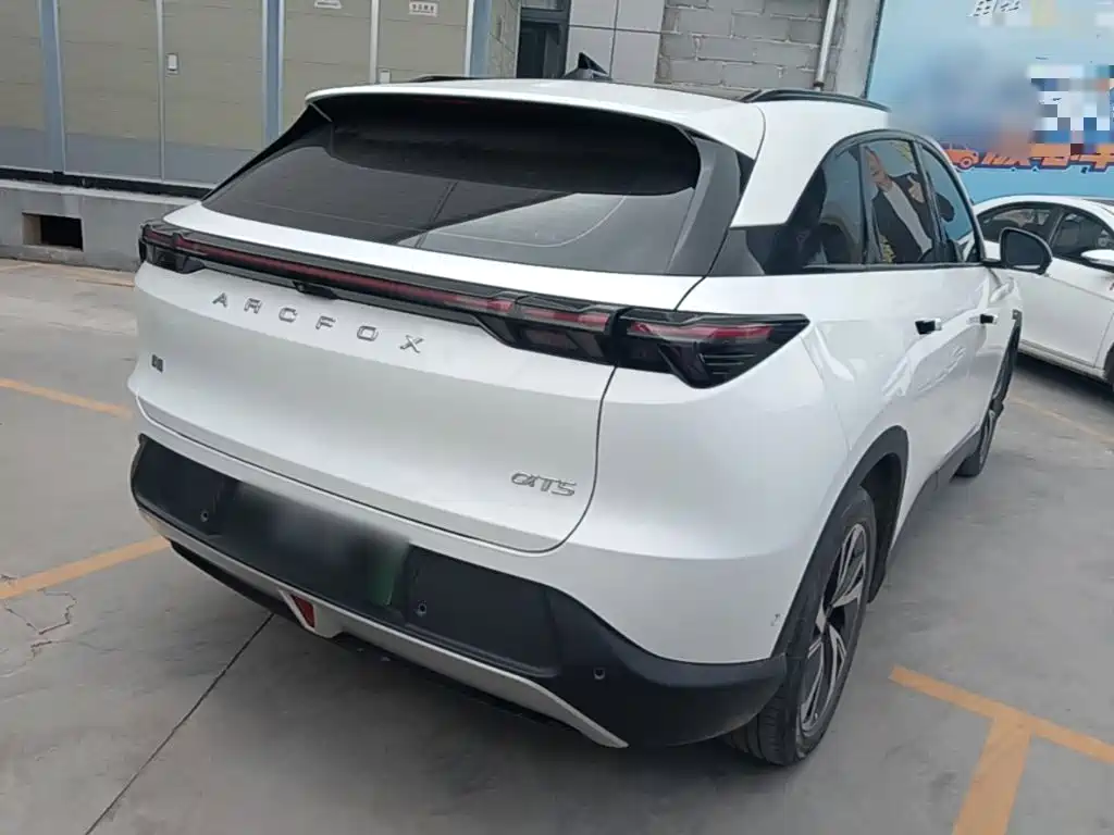 ARCFOX Alpha T5 — миниатюра 7
