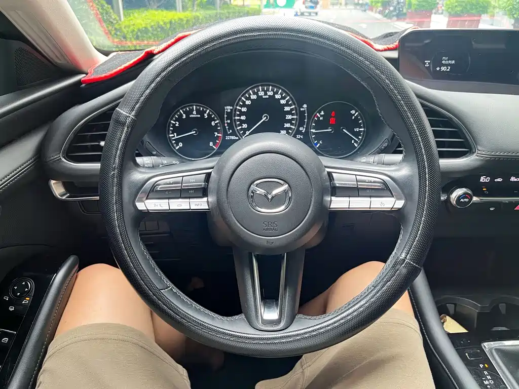 Mazda 3 Axela — миниатюра 15