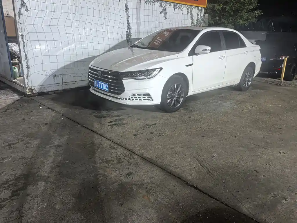 BYD Qin