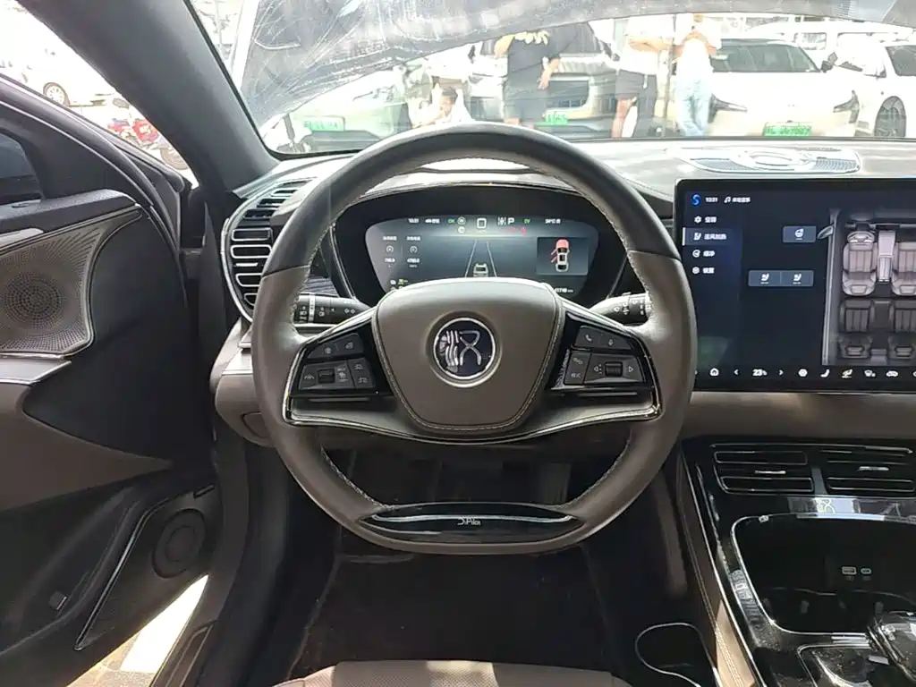 BYD Han — миниатюра 11