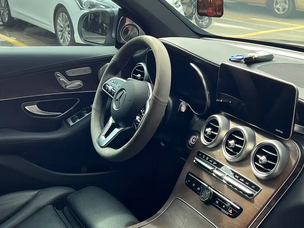 Mercedes-Benz GLC — миниатюра 15