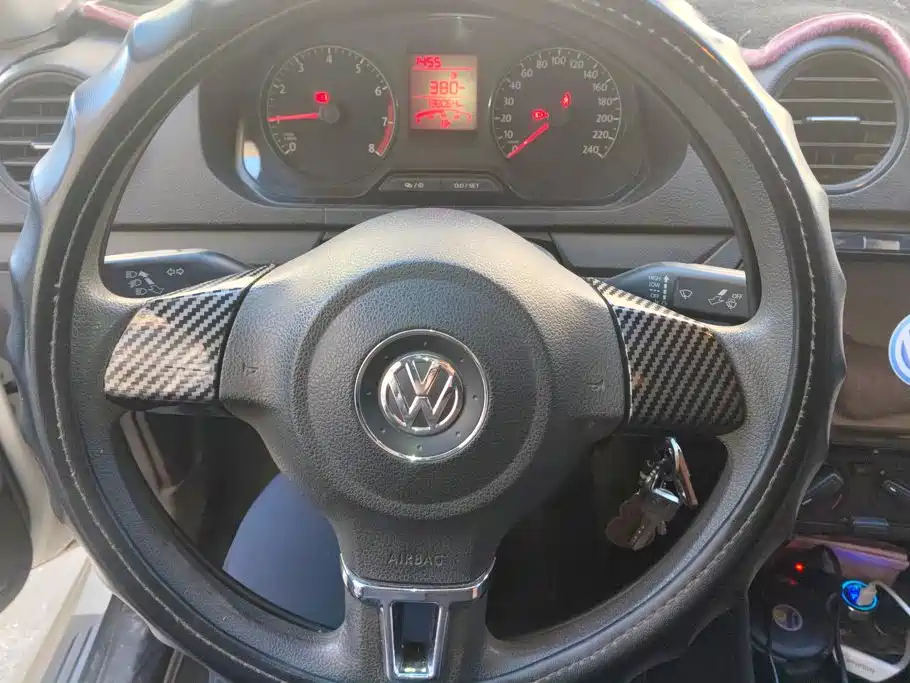 Volkswagen Jetta — миниатюра 15