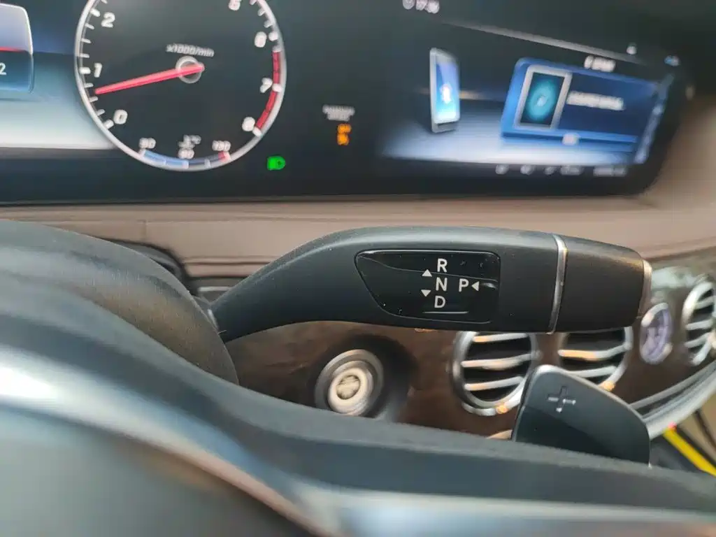 Mercedes-Benz S-Class — миниатюра 15